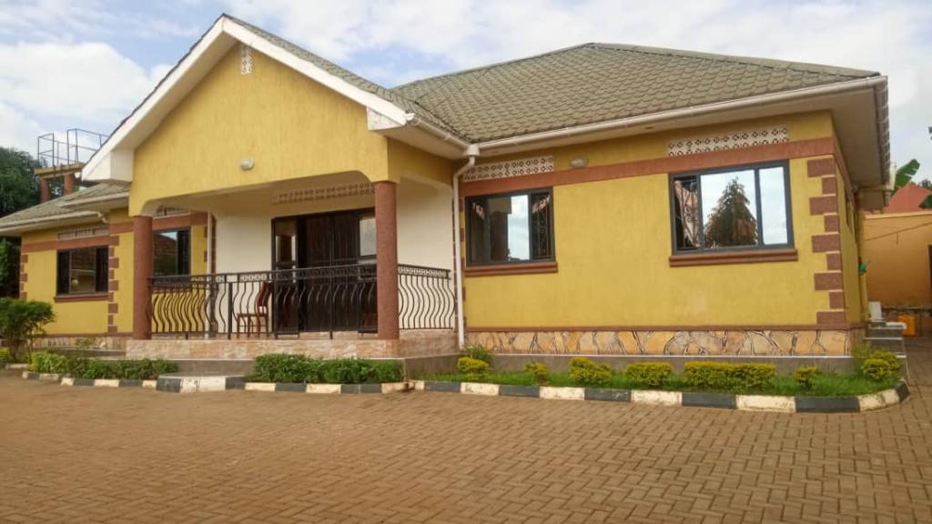 WhatsApp Image 2022-10-07 at 4.16.49 PM.jpeg